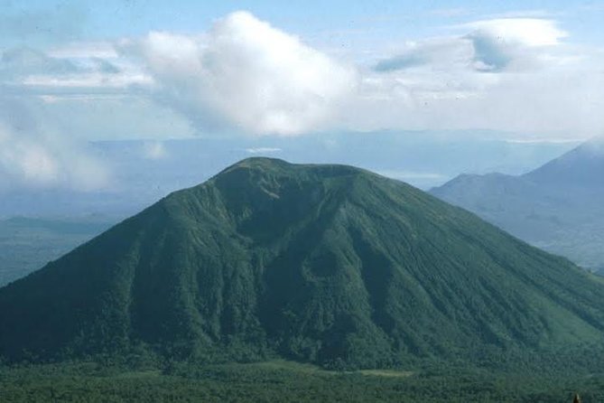 1-Day Bisoke Volcano Hiking Experience - The descent and the long ride home