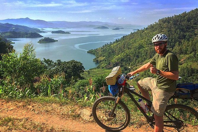 3 Day Rwanda with Bisoke Hike, Twin Lakes & Beekeeping - Why this three-day route works