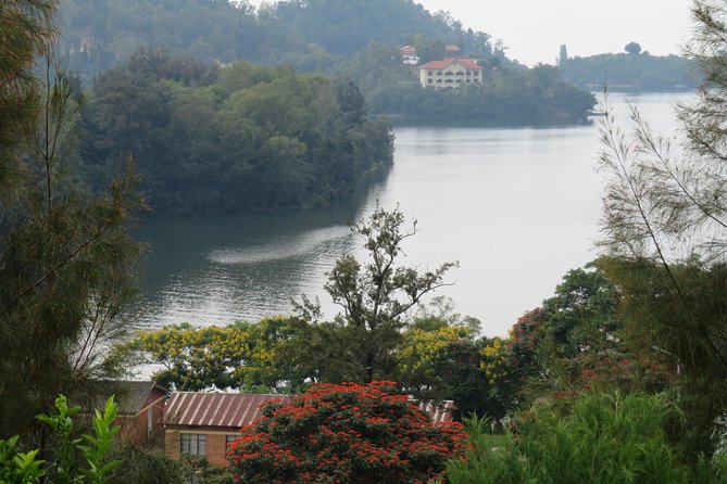 Boat excursion on the Lake Kivu, Rwanda - Key points to know before you book