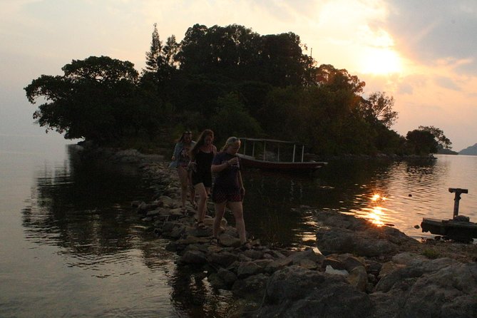 City tours&village walk&hot-spring bathing - Fishing Port and Catamaran Boat Views