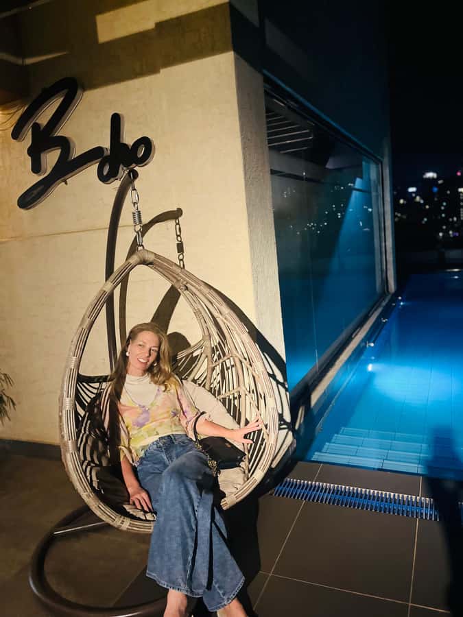 Discover Kigali's Nightlife with Aline - Music, conversation, and a final dance