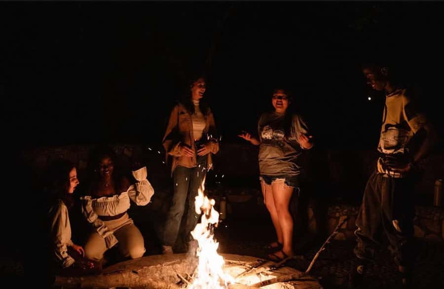 From Kigali: 2 days chimpanzee trekking and canopy walk - Overnight near the forest