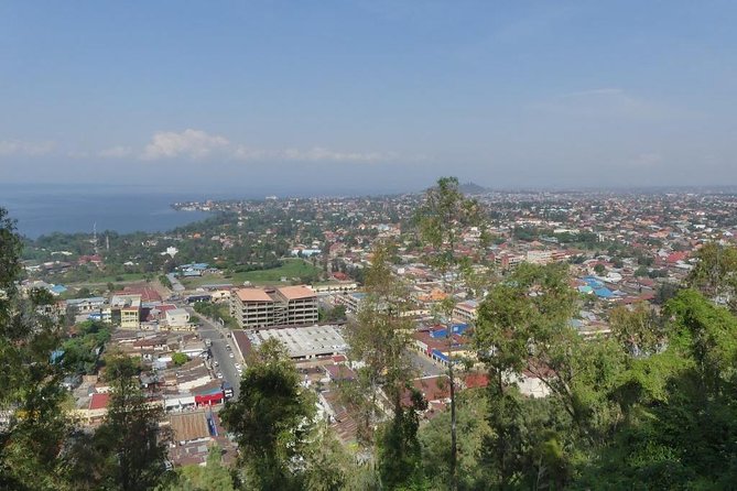 Gisenyi city tour - Traditional dancing at the culture center