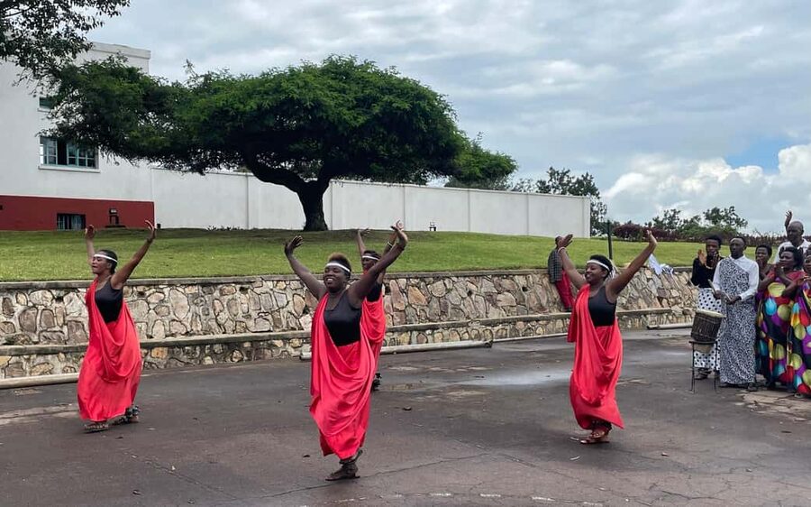 Kigali: Culture tour @ King palace, museum & the memorial - Intore dancing brings the palace to life
