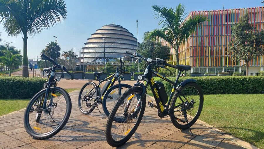 Kigali E-Bike City Tour with Breakfast - Guide quality and personal attention