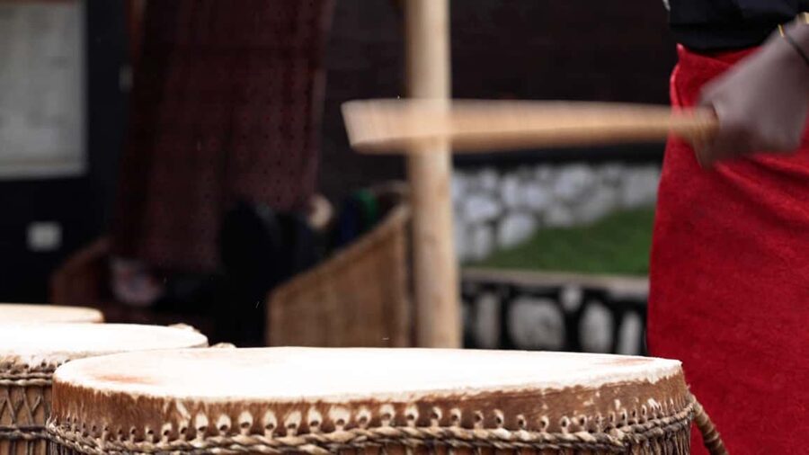 Kigali: Learn the Amaraba Dance Experience in Kigali - Cultural meaning behind the gestures