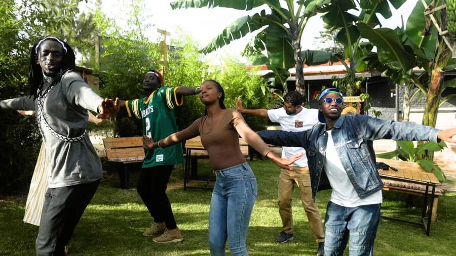 Kigali: Learn the Amaraba Dance Experience in Kigali - Your first drumbeat and the welcome