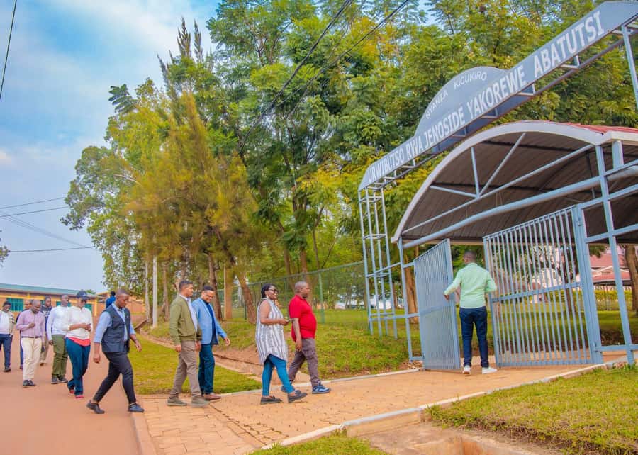 Kigali: luxury City Tour with Hotel Pickup and Drop-off - Culture, art, and local meals