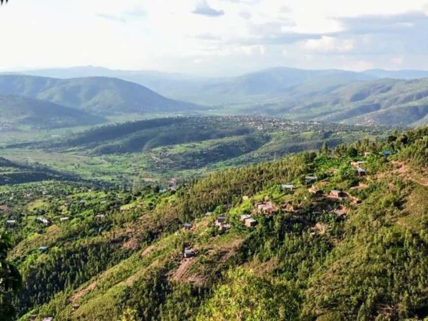 Kigali: Mount Kigali and Cultural Village Tour with Snacks - Meeting Malik at Club Rafiki