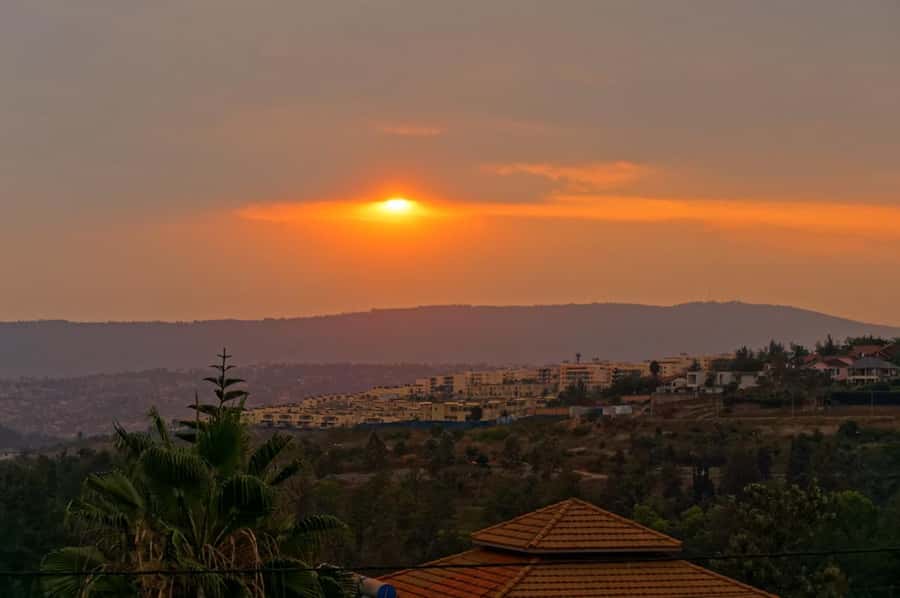 Kigali: Sunset Drinks, Dinner, and Nightlife Tour - Starting with Kigali’s sunset at Lemon Kigali