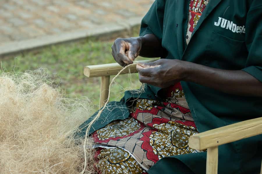 Kigali: Traditional Carpet Weaving (Ikirago) + amazing views - Learning the Basics With Sisal Fiber