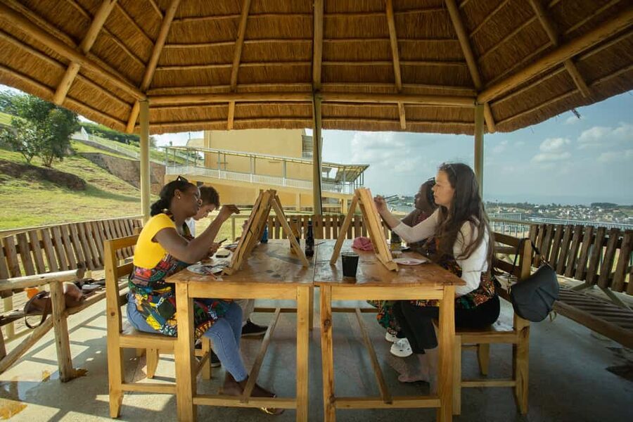 Kigali:Traditional Imigongo Painting with an Incredible View - Who should book this workshop