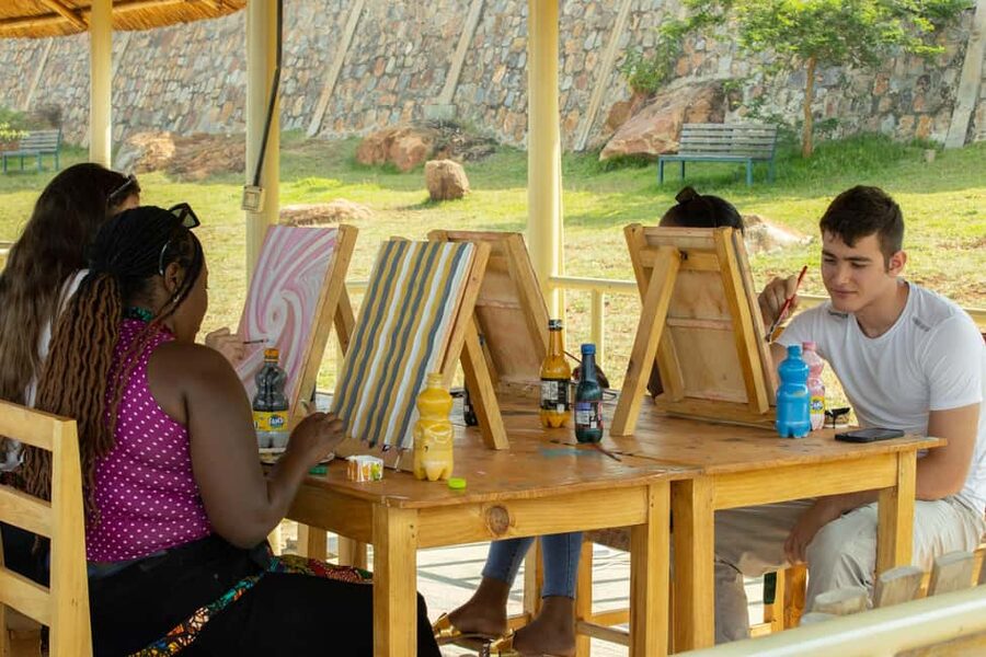 Kigali:Traditional Imigongo Painting with an Incredible View - Starting in the art studio and gallery