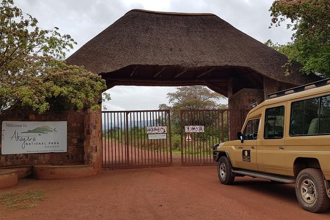 One-day Akagera National Park Game Drive with a Choice 4x4 - Lunch, drinks, power, and practical comfort
