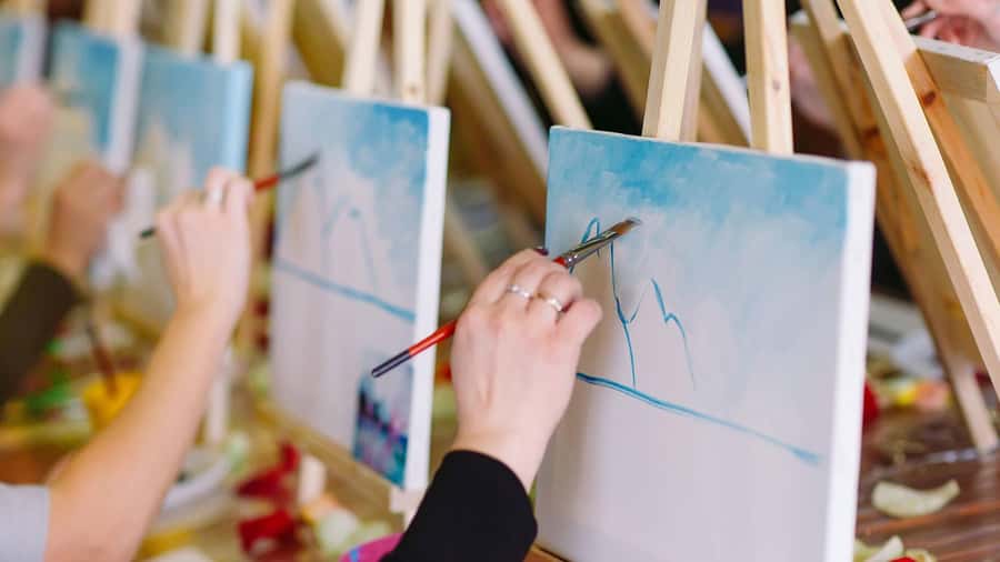 Painting with Delicious Coffee - The First Step: Freehand Drawing on Paper