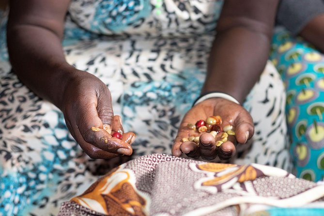 Rwandan Coffee Experience - Meeting the Azizi Life community