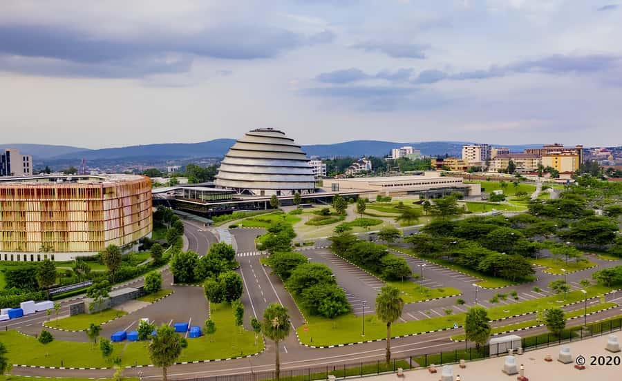 The Complete kigali City tour - Juru Park and the high views over Kigali
