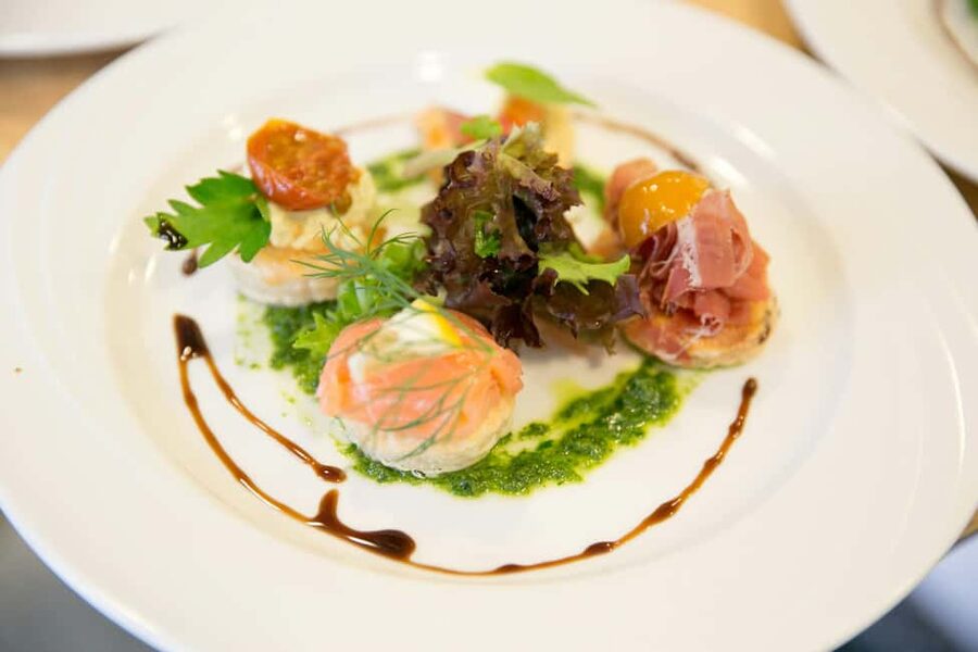Vegan Fine Dining Experience - Who Will Enjoy This Evening Most?